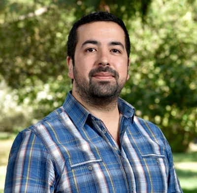 Dr. Alan Cabrera: Departamento de Química Inorgánica, Facultad de Química, Pontificia Universidad Católica de Chile.
